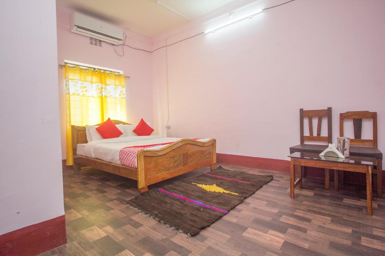Oyo 15721 Simrat Hotel Panchanai ภายนอก รูปภาพ
