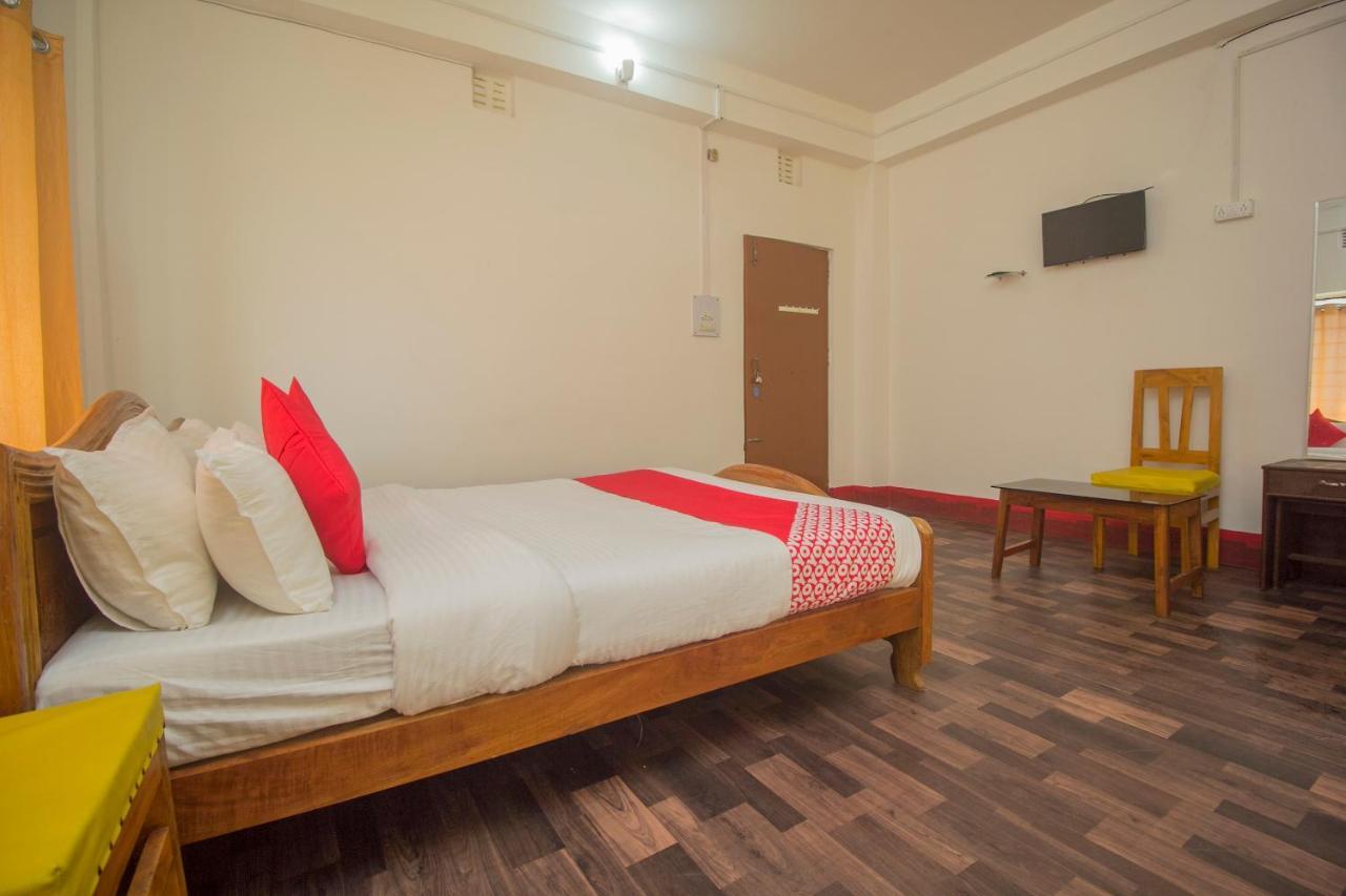 Oyo 15721 Simrat Hotel Panchanai ภายนอก รูปภาพ