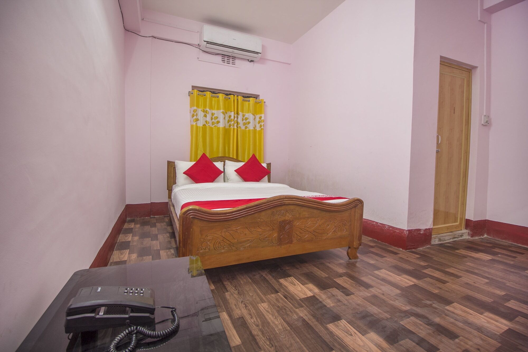 Oyo 15721 Simrat Hotel Panchanai ภายนอก รูปภาพ